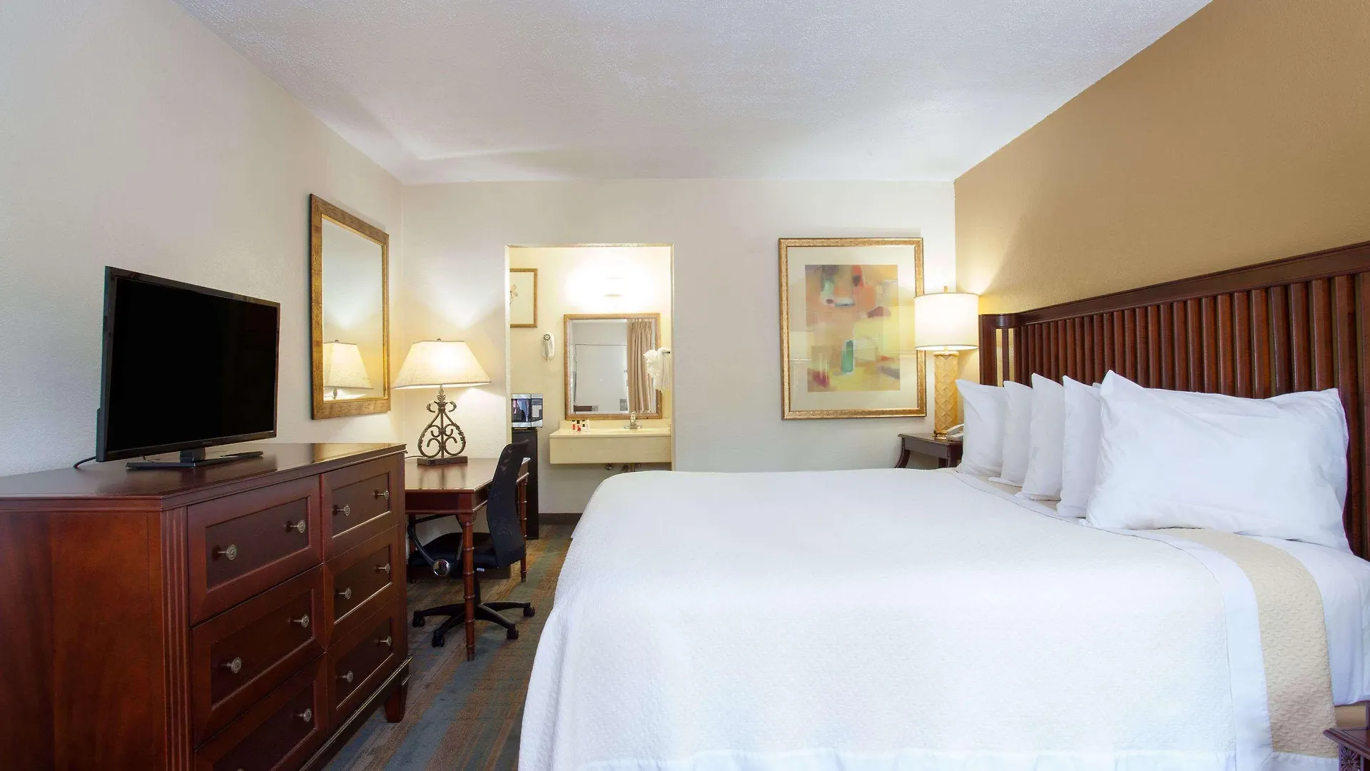 Hotel Days Inn By Wyndham Daytona Beach Speedway