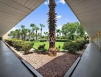Days Inn By Wyndham Daytona Beach Speedway